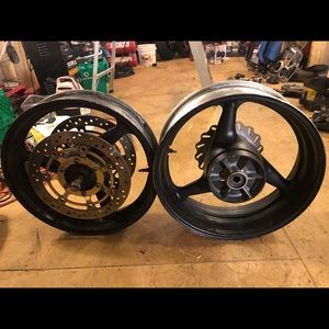 2000 Cbr F4i rims